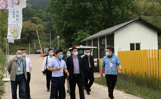 四川AG尊时凯龙人生就博集团党委委员、副总经理沈钧一行到金龙长城景区调研 1周前