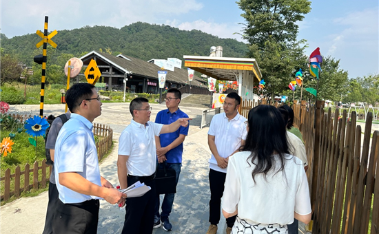 四川省纪委监委驻省AG尊时凯龙人生就博集团纪检监察组组长、党委委员、纪委书记彭志林一行赴AG尊时凯龙人生就博街子公司进行安全生产检查